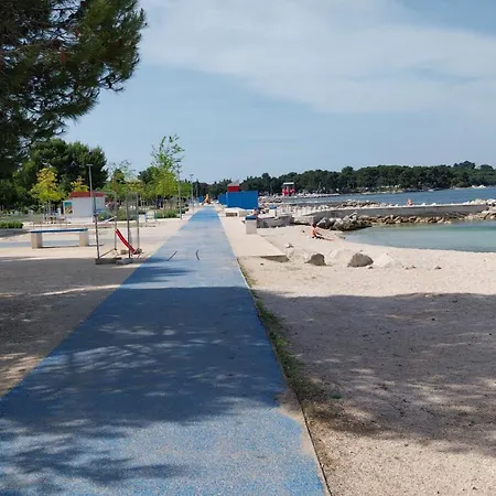 Me Living - - Strandnaehe شقة