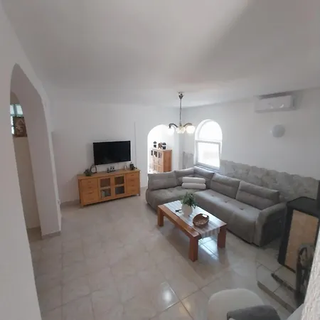 Me Living - - Strandnaehe Πούλα