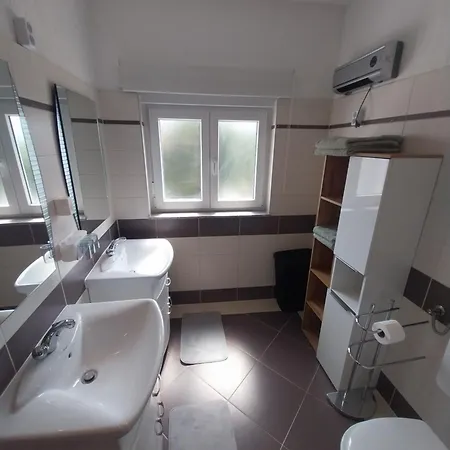 Apartament Me Living - - Strandnaehe Pula