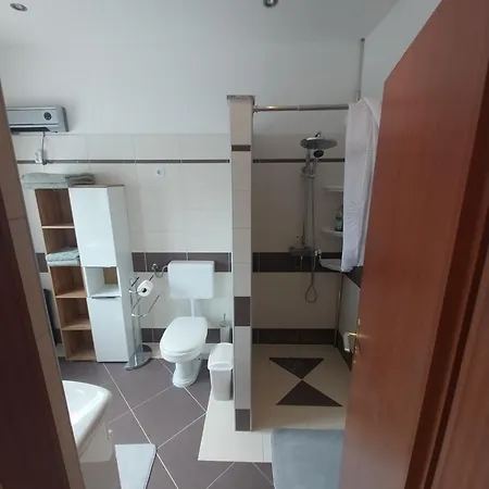 Me Living - - Strandnaehe Apartmán *