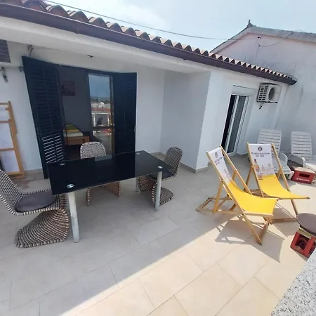 Apartment Me Living - - Strandnaehe Pula