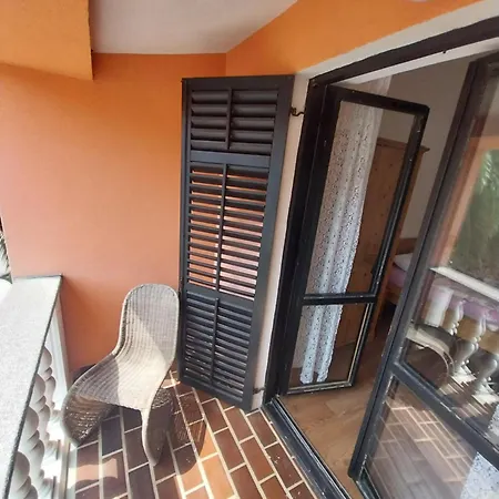 Me Living - - Strandnaehe Apartmán Pula