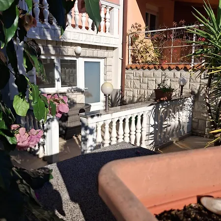 Apartament Me Living - - Strandnaehe Pula