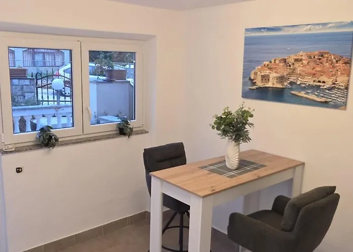 Me Living - - Strandnaehe Appartement *