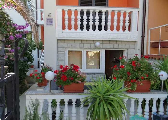Appartement Me Living - - Strandnaehe Pula