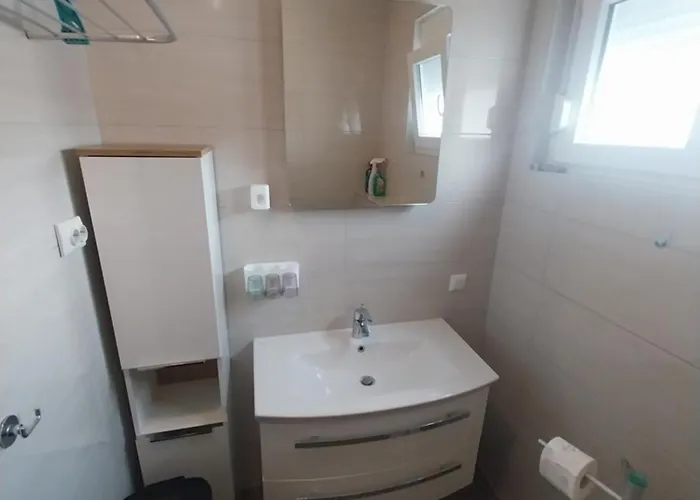 Appartement Me Living - - Strandnaehe Pula