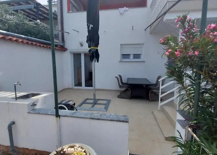 Me Living - - Strandnaehe Appartement *
