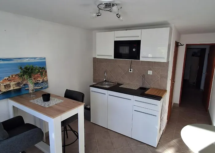 Me Living - - Strandnaehe Appartement *