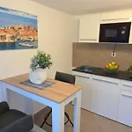 Me Living - - Strandnaehe Appartement *